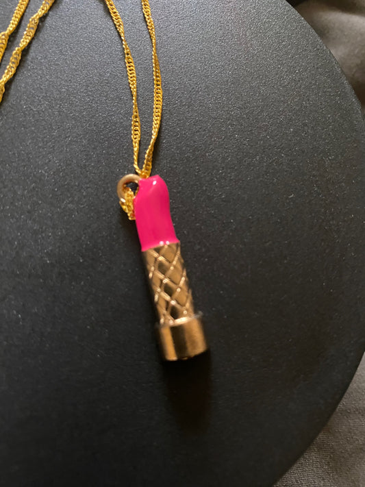 Gold Tone Necklace w/ Gold Tone Lipstick Charm
